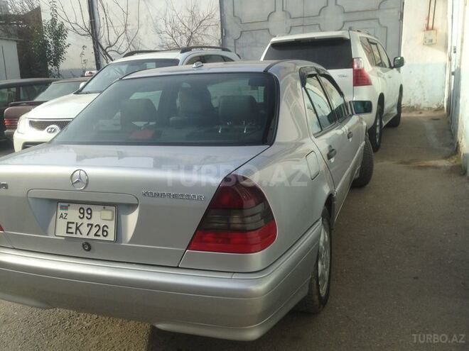 Mercedes C 230 2000, 176,000 km - 2.3 l - Bakı