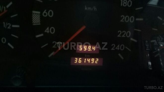 Mercedes C 220 1994, 361,492 km - 2.2 л - Bakı