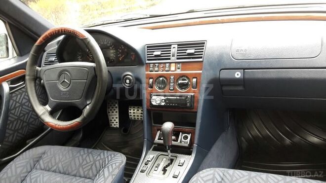 Mercedes C 180 1996, 225,000 km - 1.8 l - Sumqayıt