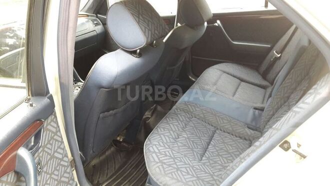 Mercedes C 180 1996, 225,000 km - 1.8 l - Sumqayıt