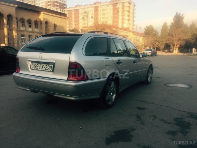 Mercedes C 180 1998, 332,000 km - 1.8 l - Sumqayıt