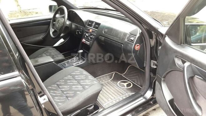 Mercedes C 200 1999, 225,000 km - 2.0 l - Sumqayıt