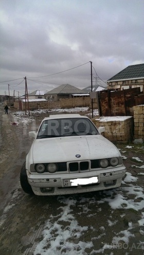 BMW 525 1990, 250,000 km - 2.5 l - Bakı