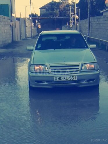 Mercedes C 220 1998, 250,000 km - 2.2 l - Bakı
