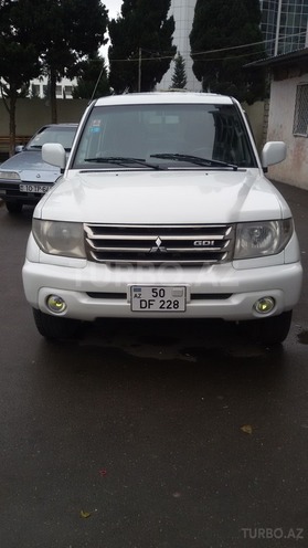 Mitsubishi Pajero io 2001, 250,000 km - 0.2 l - Bakı