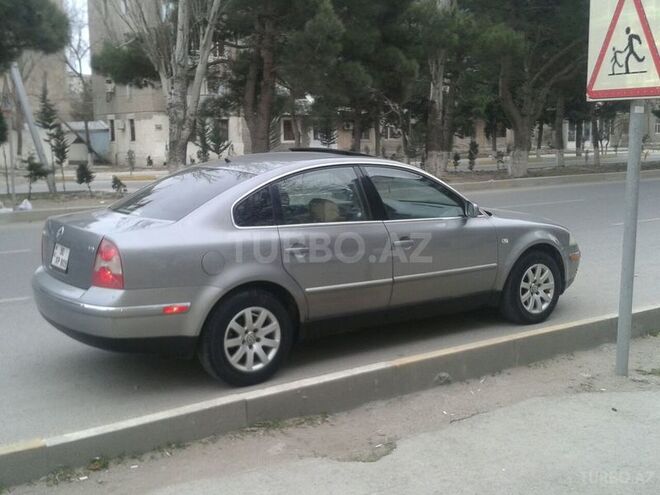 Volkswagen Passat 2001, 153,000 km - 2.8 l - Sumqayıt