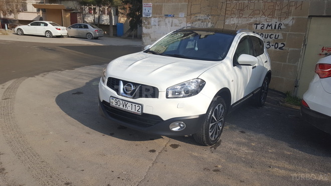 Nissan Qashqai 2012, 70,000 km - 2.0 l - Bakı