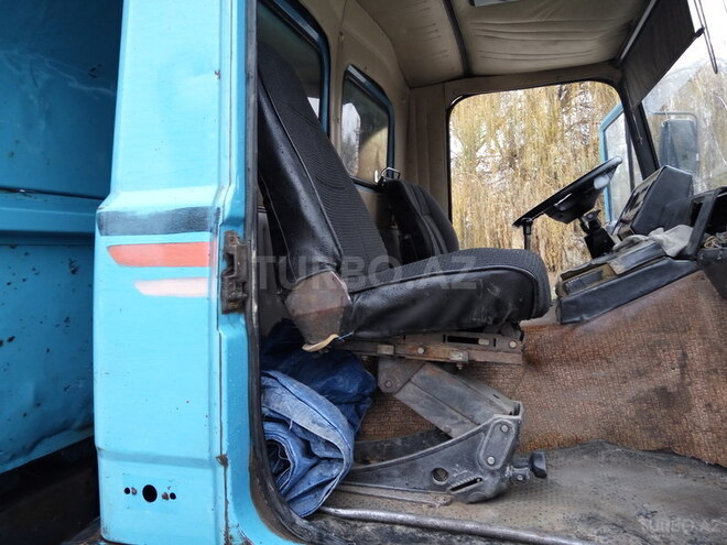 MAZ 54322 1991, 358,609 km - 1.2 l - Qusar