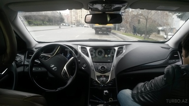 Hyundai Azera 2013, 15,400 km - 2.4 л - Bakı