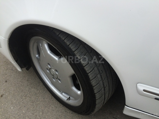 Mercedes E 240 2000, 163,000 km - 2.6 l - Bakı