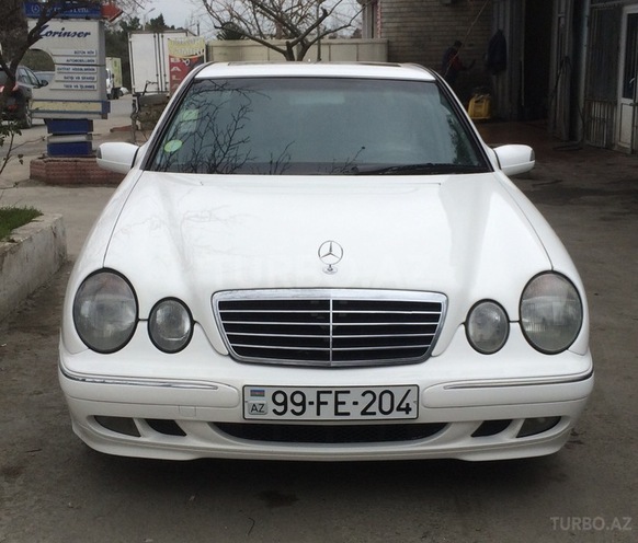 Mercedes E 240 2000, 163,000 km - 2.6 l - Bakı
