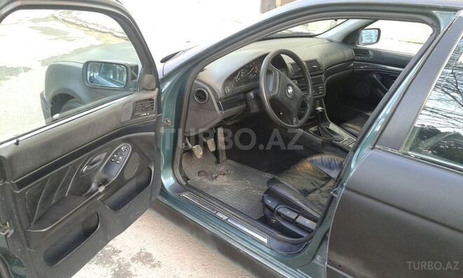 BMW 520 1997, 220,000 km - 2.0 l - Sumqayıt