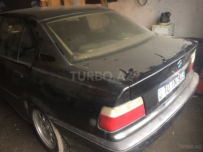 BMW 325 1993, 223,067 km - 2.5 l - Bakı