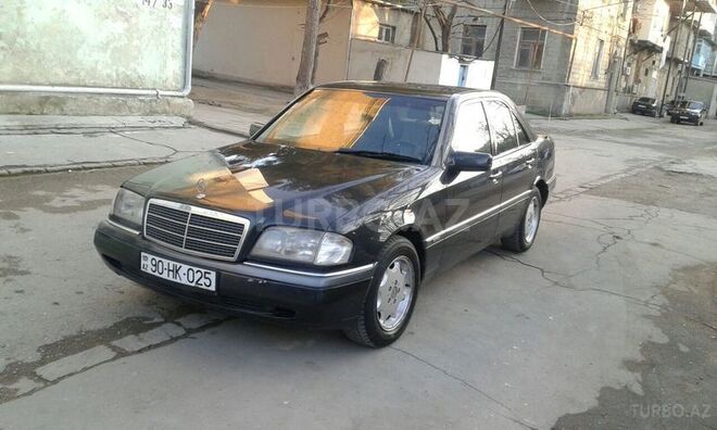 Mercedes C 180 1997, 220,000 km - 1.8 l - Sumqayıt