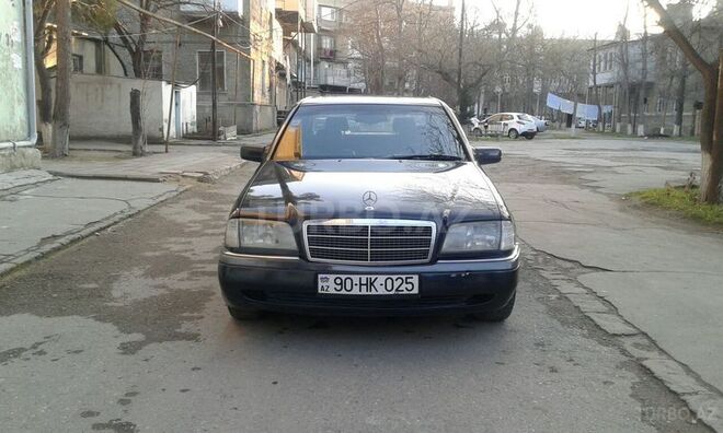Mercedes C 180 1997, 220,000 km - 1.8 l - Sumqayıt