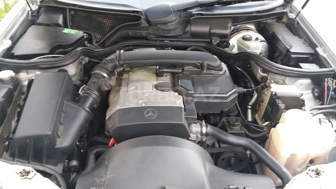 Mercedes E 230 1996, 229,000 km - 2.3 л - Bakı