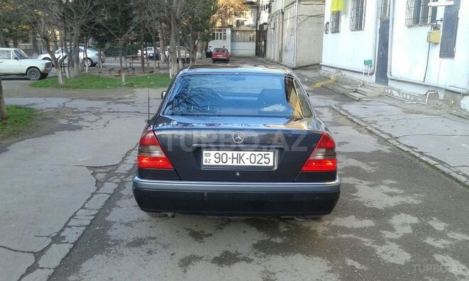 Mercedes C 180 1997, 220,000 km - 1.8 l - Sumqayıt