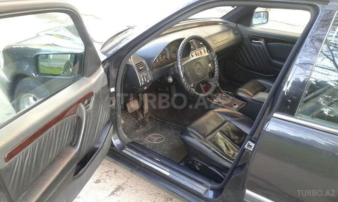 Mercedes C 180 1997, 220,000 km - 1.8 l - Sumqayıt