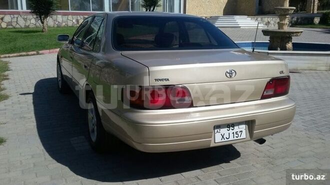 Toyota Camry 1995, 571,583 km - 2.2 l - Bakı