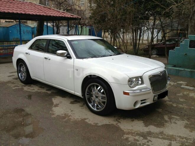Chrysler 300C 2005, 142,000 km - 3.5 l - Bakı
