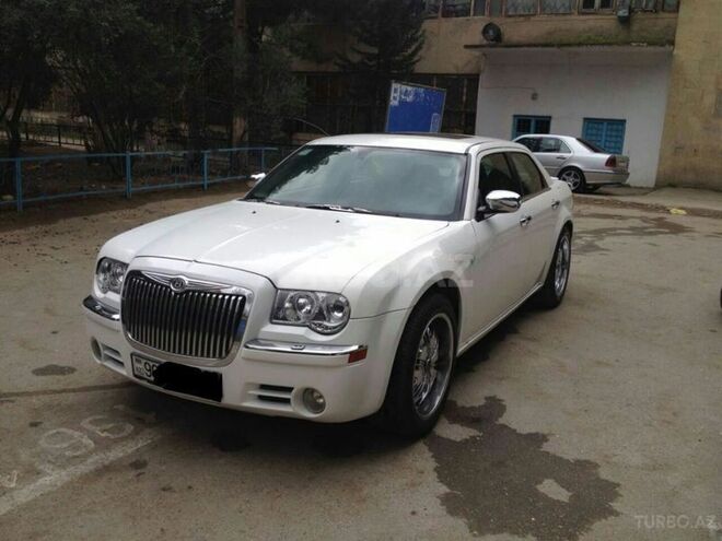 Chrysler 300C 2005, 142,000 km - 3.5 l - Bakı