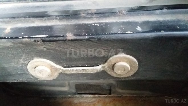 Mercedes E 220 1996, 332,841 km - 2.2 l - Sumqayıt