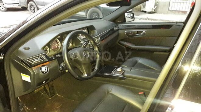 Mercedes E 350 2010, 106,000 km - 3.5 л - Bakı