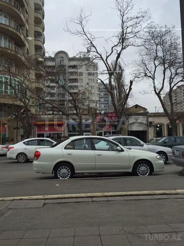 Nissan Sunny 2010, 73,595 km - 1.6 l - Bakı