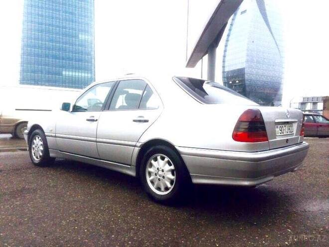 Mercedes C 200 1997, 180,000 km - 2.0 л - Bakı