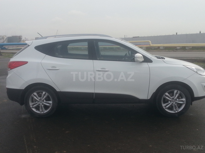 Hyundai ix35 2013, 58,000 km - 2.0 l - Bakı