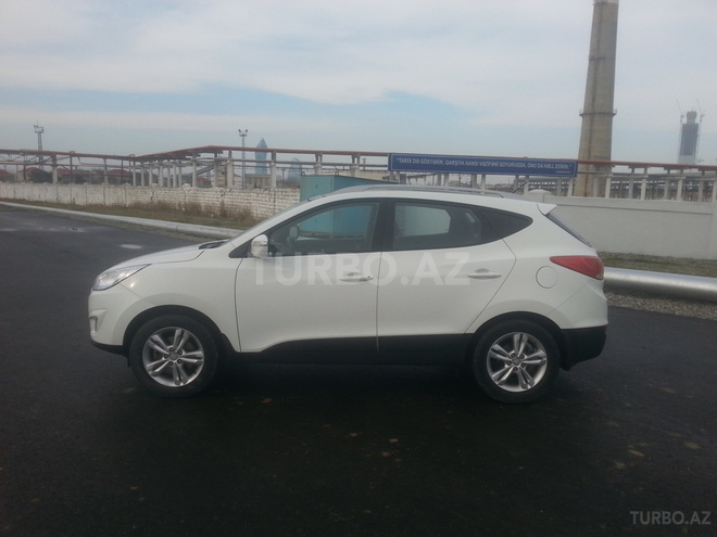 Hyundai ix35 2013, 58,000 km - 2.0 l - Bakı