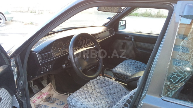Mercedes 190 1990, 427,865 km - 2.0 l - Bakı
