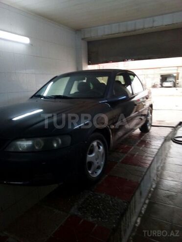Opel Vectra 1998, 370,000 km - 1.6 l - Bakı