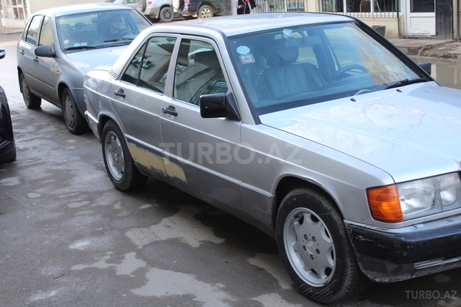 Mercedes 190 1993, 400,000 km - 1.8 l - Bakı