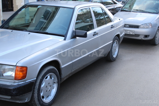 Mercedes 190 1993, 400,000 km - 1.8 l - Bakı