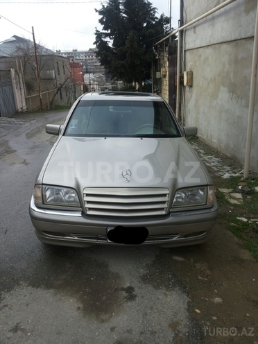 Mercedes C 230 1999, 264,500 km - 2.3 l - Bakı