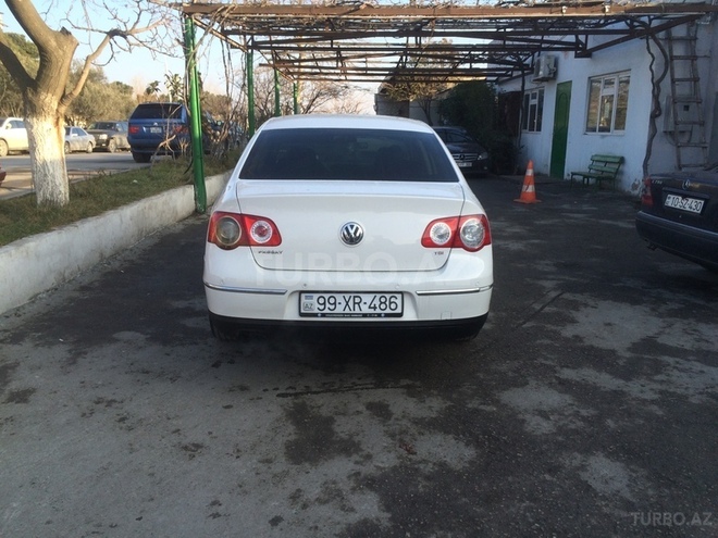 Volkswagen Passat 2010, 110,000 km - 1.8 l - Bakı