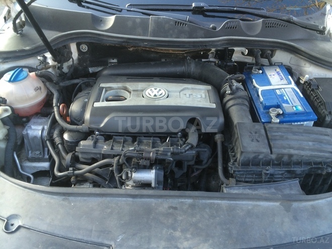 Volkswagen Passat 2010, 110,000 km - 1.8 l - Bakı