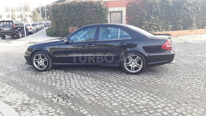 Mercedes E 320 2003, 211,000 km - 3.2 l - Bakı