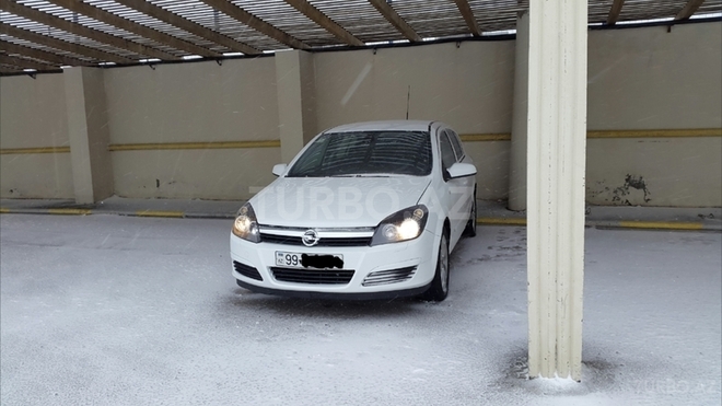 Opel Astra 2008, 102,000 km - 1.8 л - Bakı