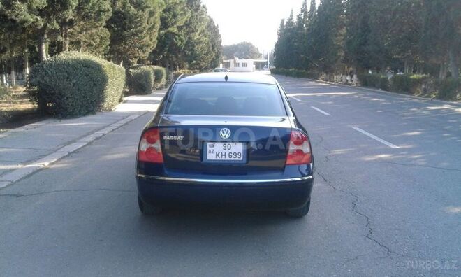 Volkswagen Passat 2003, 220,000 km - 1.8 l - Sumqayıt