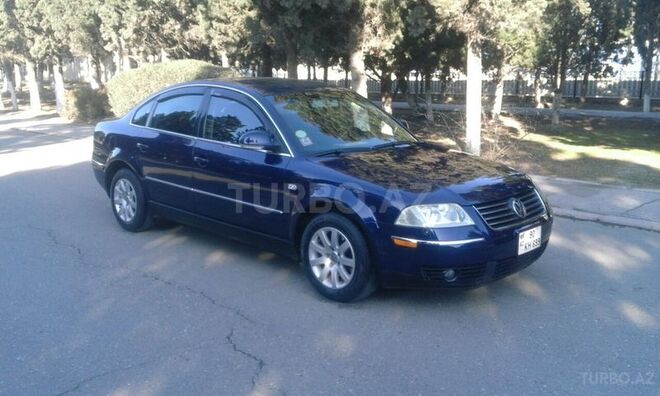Volkswagen Passat 2003, 220,000 km - 1.8 l - Sumqayıt