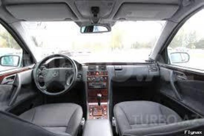 Mercedes E 270 1999, 450,000 km - 2.7 l - Bakı