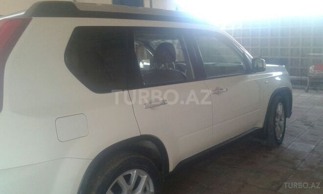 Nissan X-Trail 2013, 39,800 km - 2.5 л - Xırdalan