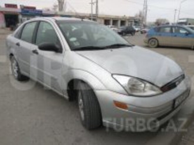 Ford Focus 2000, 264,000 km - 2.0 l - Sumqayıt