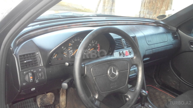 Mercedes C 220 1998, 310,000 km - 2.2 л - Xaçmaz