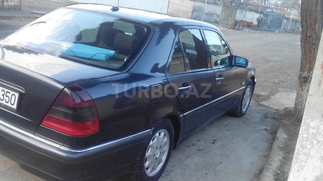Mercedes C 220 1998, 310,000 km - 2.2 л - Xaçmaz