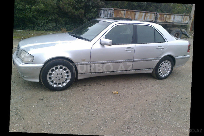 Mercedes C 180 1999, 241,600 km - 1.8 l - Bərdə
