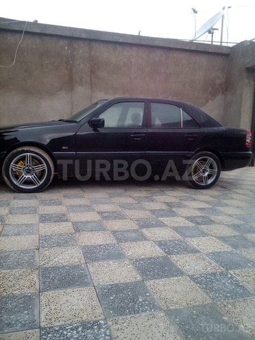 Mercedes C 200 1996, 296,587 km - 2.0 l - Bakı