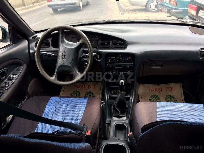 Hyundai Sonata 1996, 250,000 km - 2.0 л - Bakı